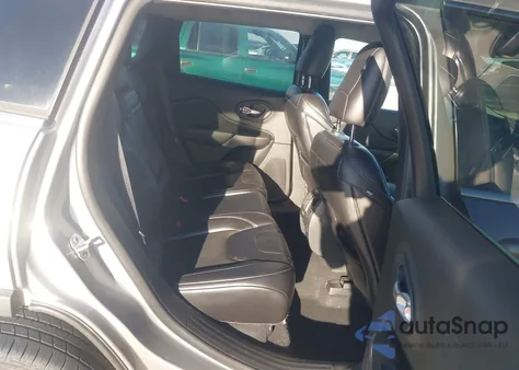 2019 Jeep Cherokee Latitude Plus 4X4 from USA, damaged, VIN 1C4PJMLX2KD346994